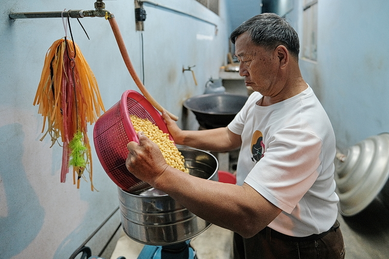 20240508花蓮豐田手工豆腐職人蔡自群-002.JPG