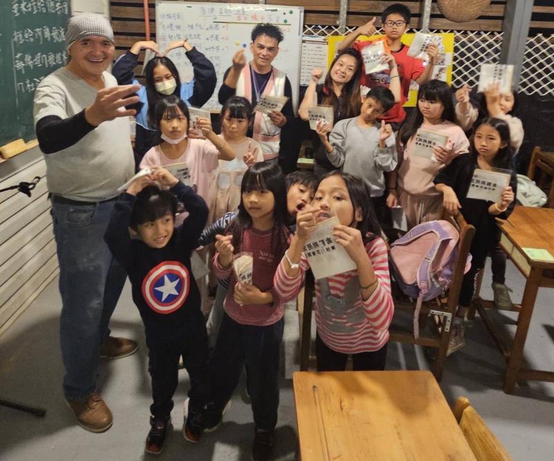 AA-1220180505998.jpg