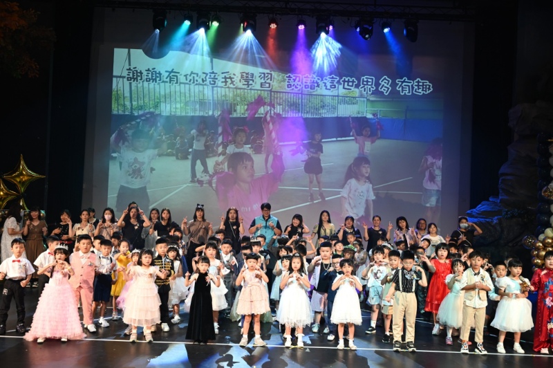 LINE_ALBUM_1130706市幼孩子畢業了_幼在金龍_飛躍童年公演展成果_240706_33.jpg